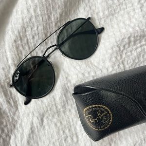 BLACK RAY-BAN ROUND DOUBLE BRIDGE POLARIZED SUNGLASSES GENTLY USED